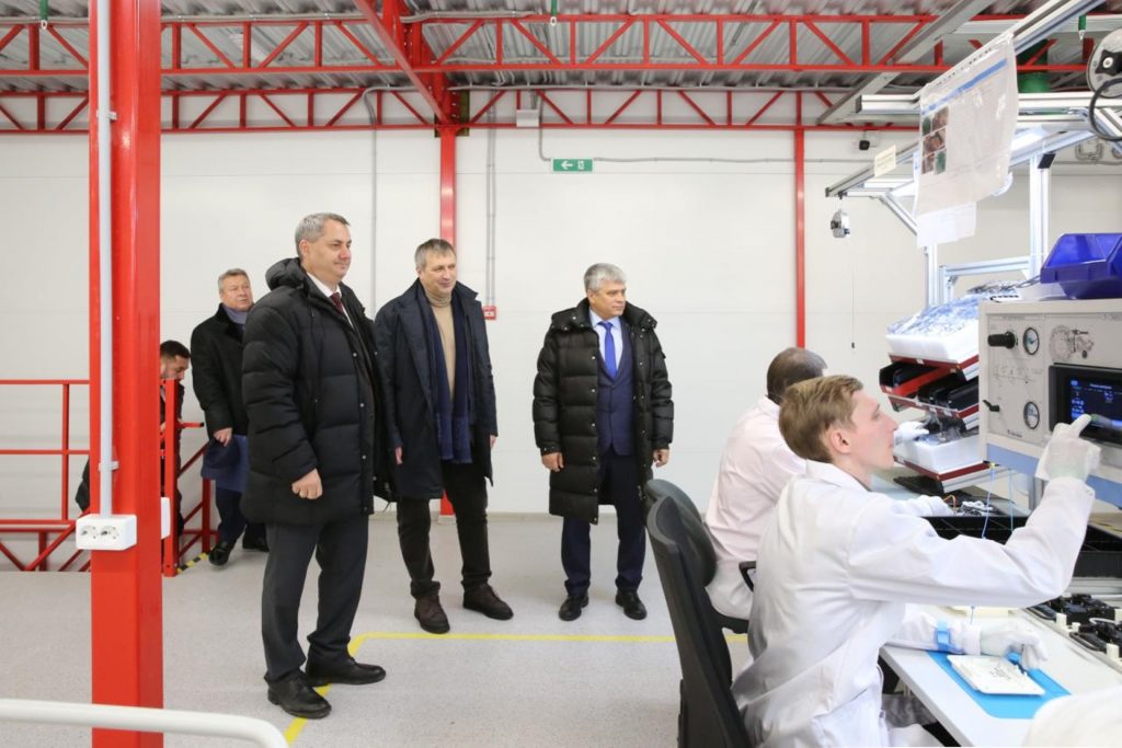С производственными площадками ИИР СамГМУ ознакомились глава Самары и председатель городской Думы